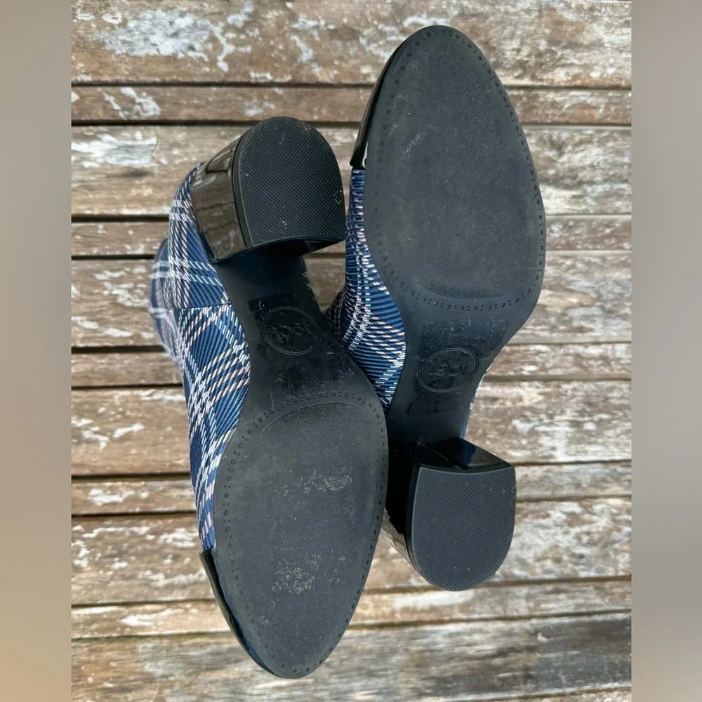 1901 Plaid Heeled Bootie w/ Black Patent Leather: Blue/Pink/Silver, size 6.5 - Picture 9 of 10
